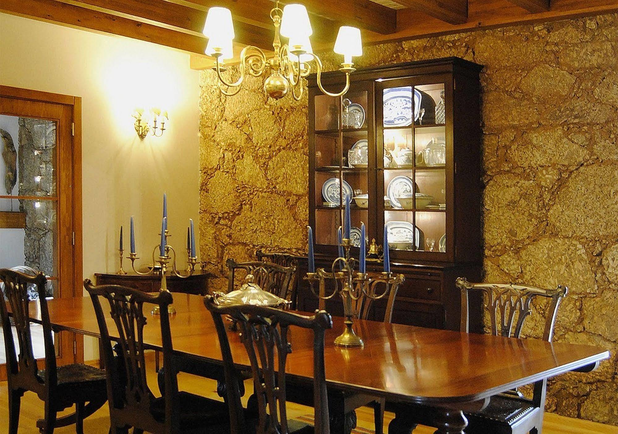Quinta De Seves Guest House Covilha Ngoại thất bức ảnh