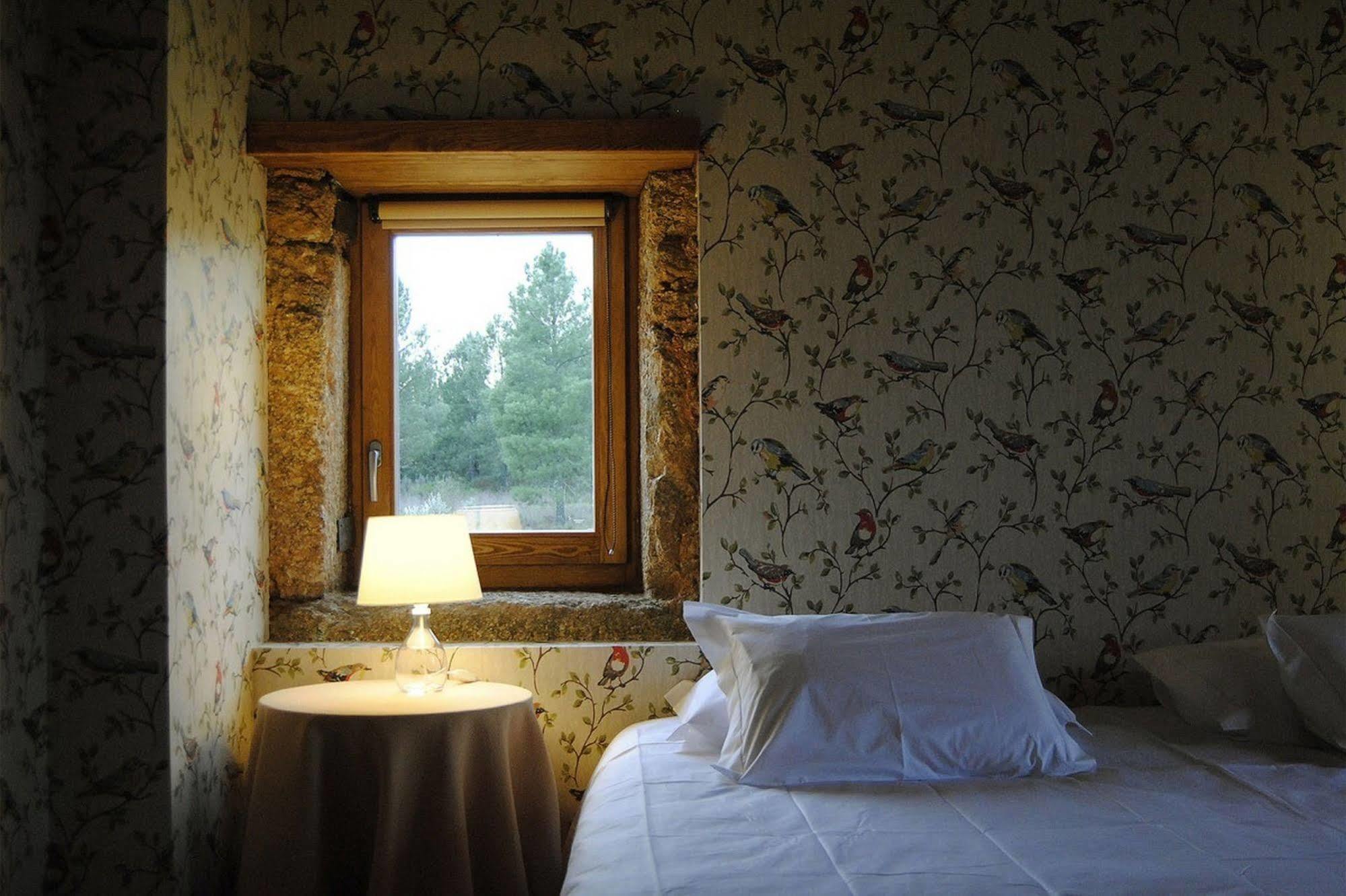 Quinta De Seves Guest House Covilha Ngoại thất bức ảnh